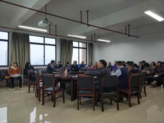 说明: D:\工作盘\教师发展中心\19-20-1\照片\微信图片_20191203093301.jpg